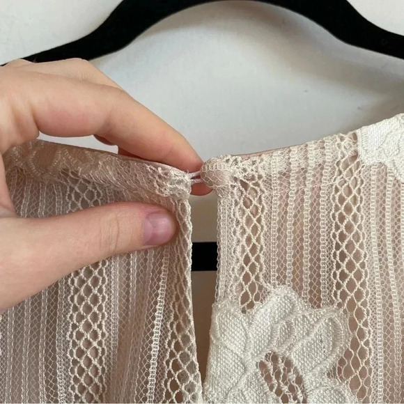 Lovers + Friends White Lace Long Sleeve Mini Dress Lace Up Key Hole Back S - Picture 8 of 14